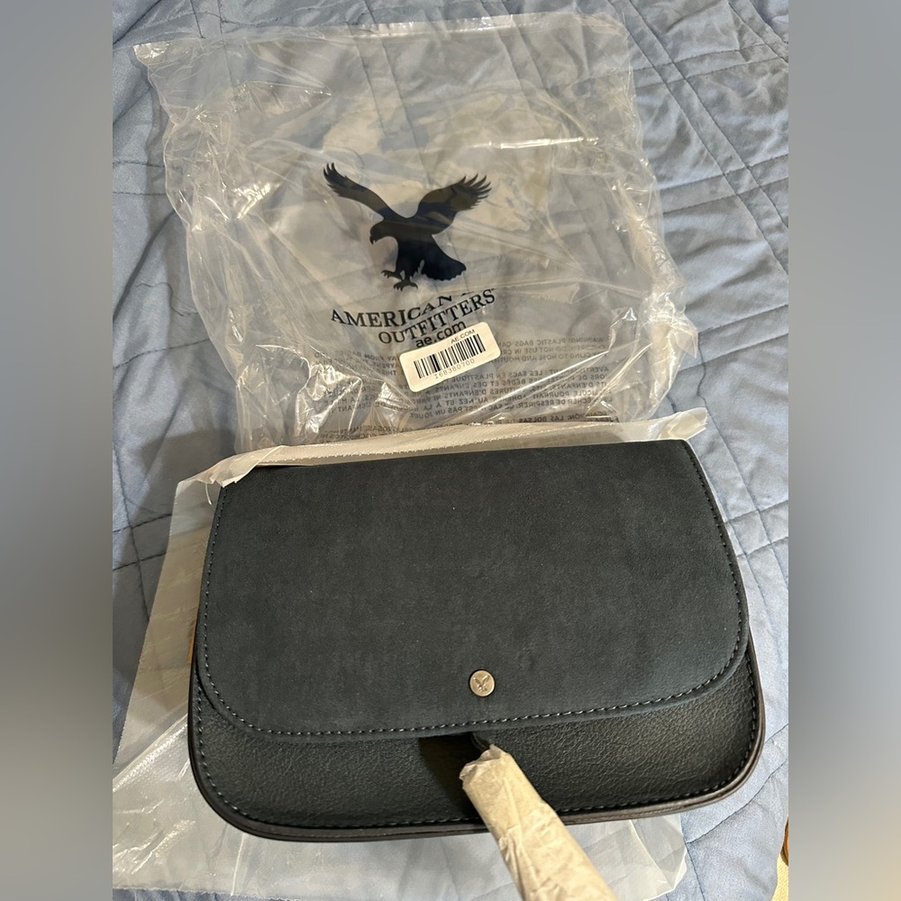 American eagle crossbody small bag Navy (New)